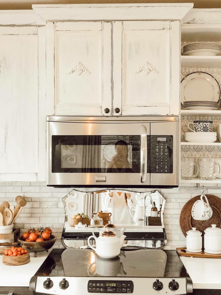 https://fengshuibybridget.com/wp-content/uploads/2019/10/Feng-Shui-and-Microwaves-1-1-769x1024.jpg